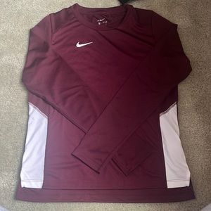 NWT Nike Long Sleeve